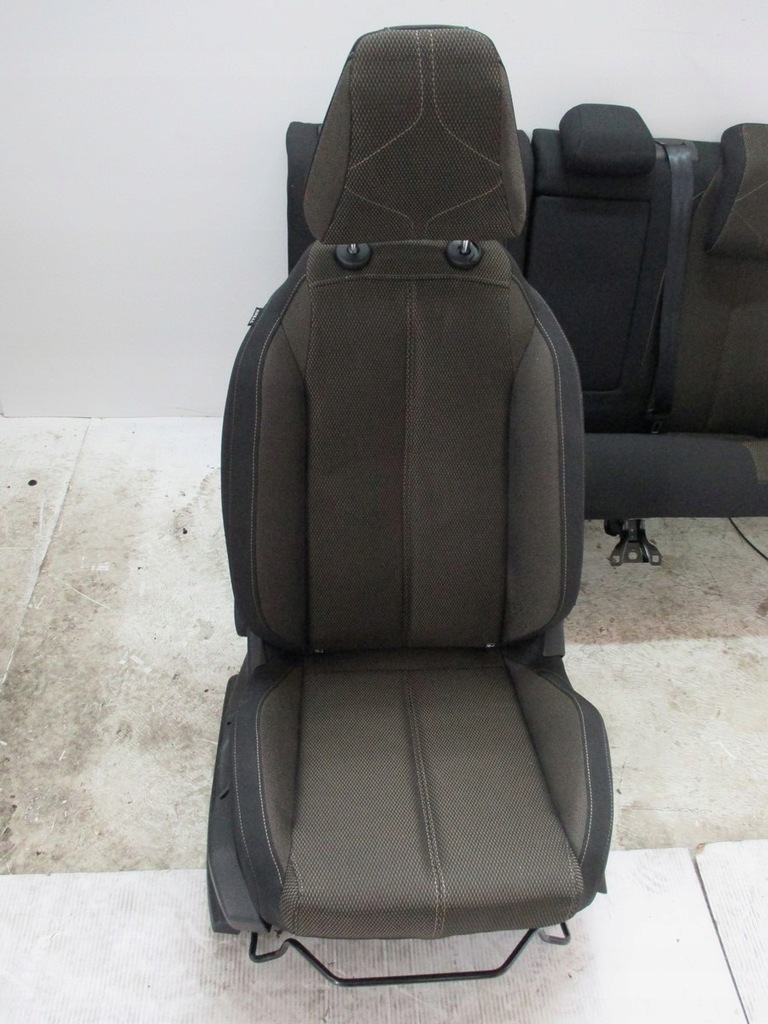 фото №10, Сидіння оббивка citroen ds7