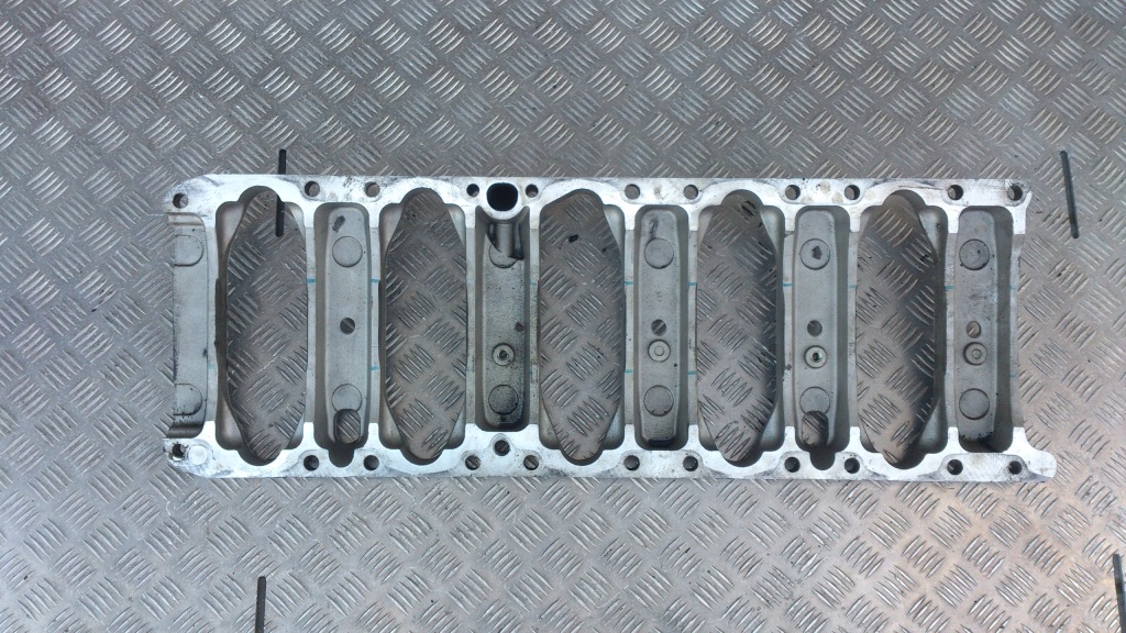 Купити Рамка кронштейн картера масляний daf xf 106