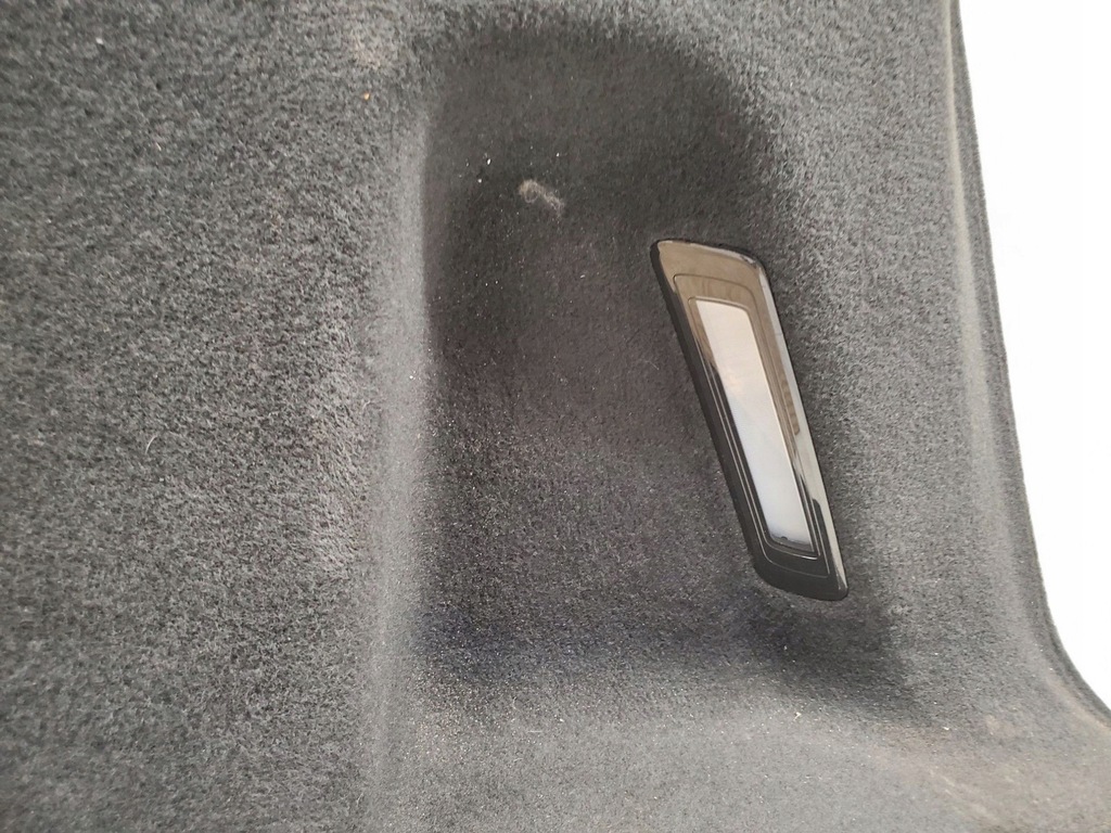 фото №9, Audi q7 4m 2020 обшивка / обивка / багажника