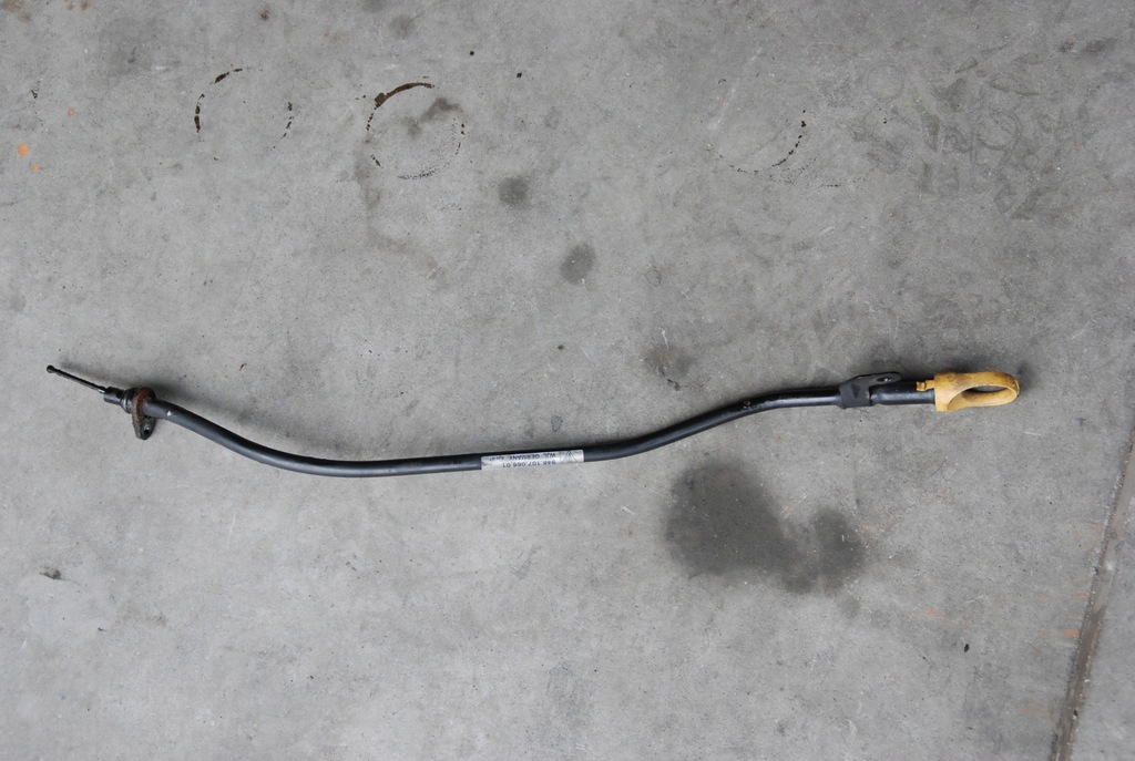 фото №1, Porsche cayenne 4.8 щуп оливи 94810706601