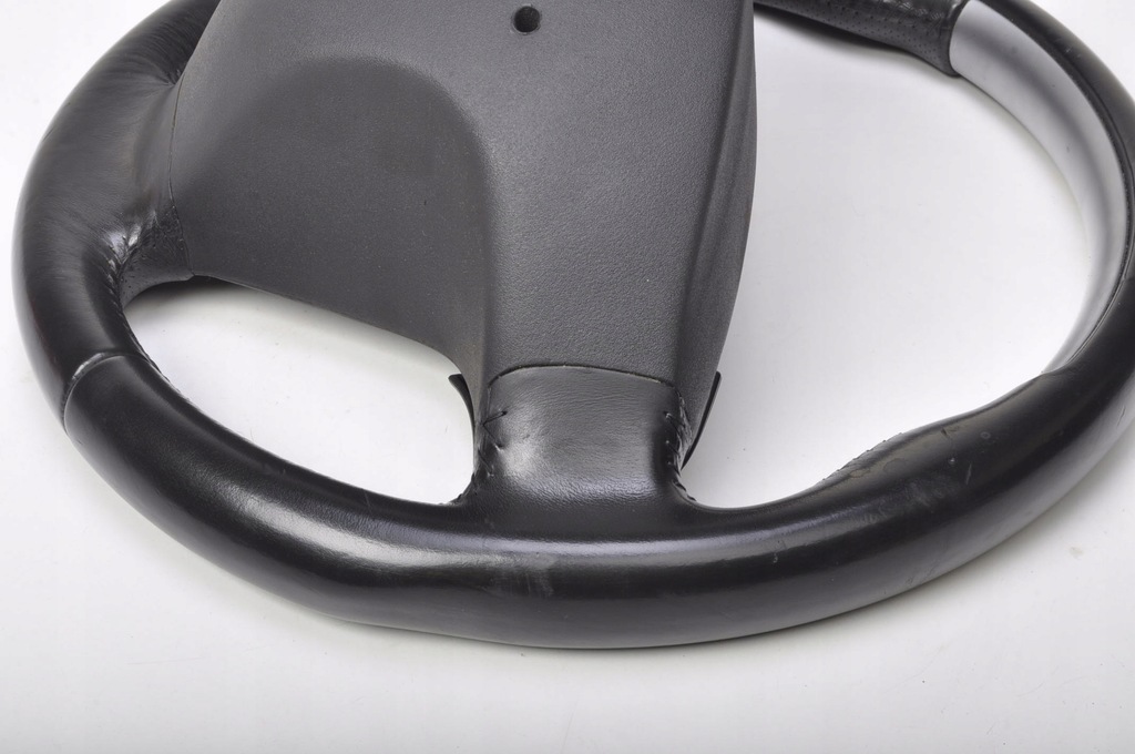 фото №13, Volvo c30 s40 v50 c70 ii воздуховод кожаный navi