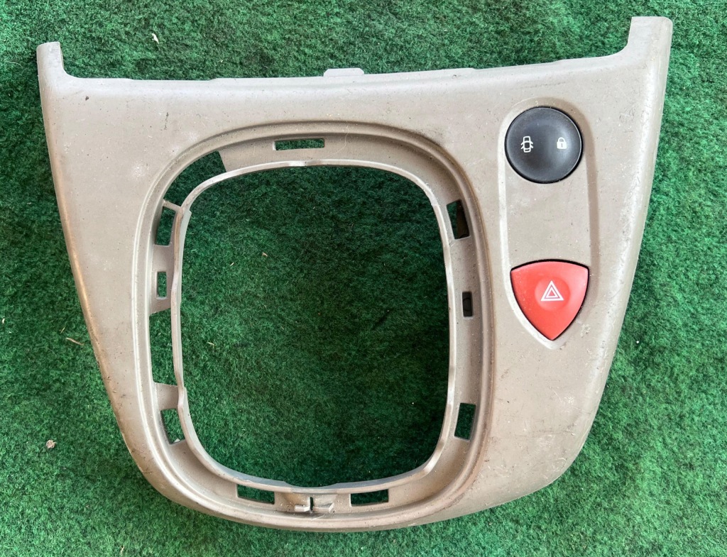 фото №1, Рамка чохол важеля перемикання передач renault scenic ii 1.9 dci 8200231906