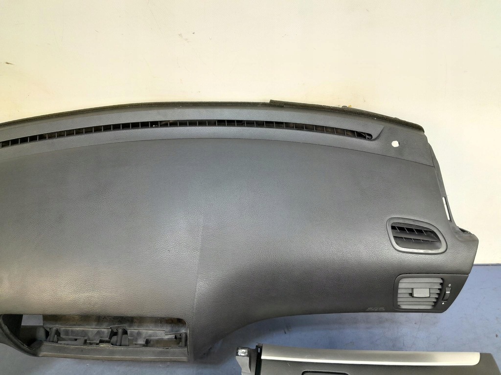 фото №5, Subaru outback iii lift приборная панель приборная подушки безопасности