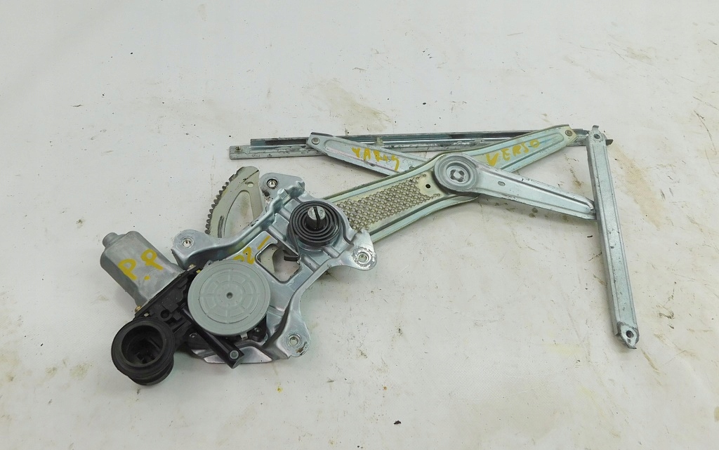 фото №1, Toyota yaris verso 1.4 d4d підйомник вікон правий перед