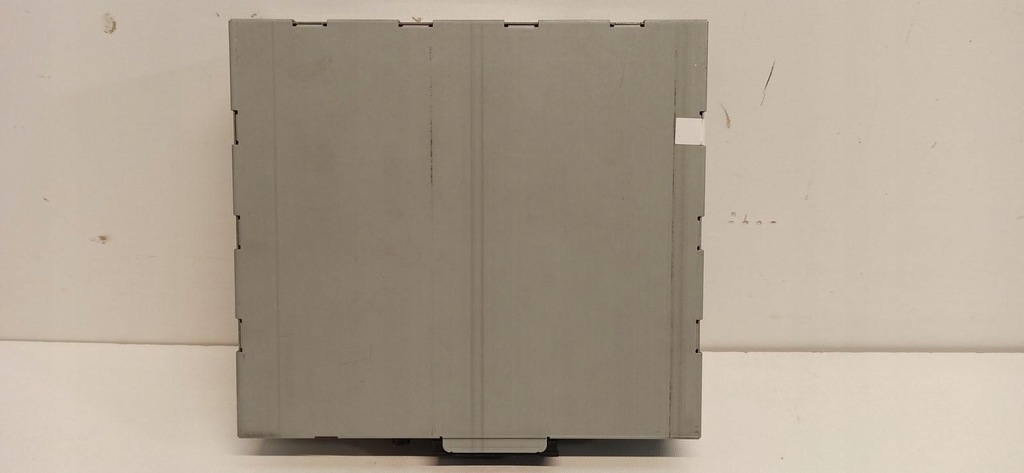 фото №1, Audi q5 тюнер радио навигация 4f0035061d