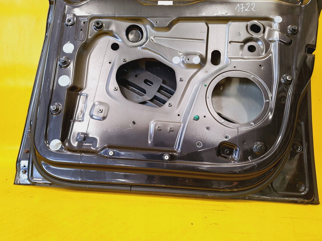 фото №9, Двері правий перед праве передні vw golf v plus lak: lc9z nr1722