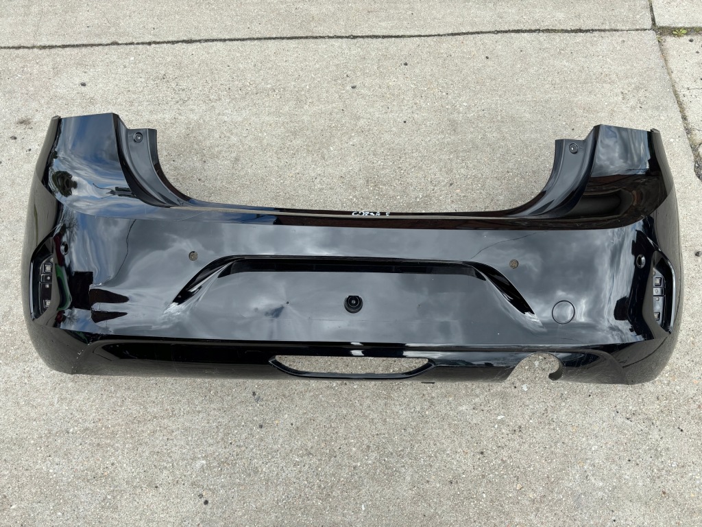 Купити Бампер задній задня opel corsa f 39182039