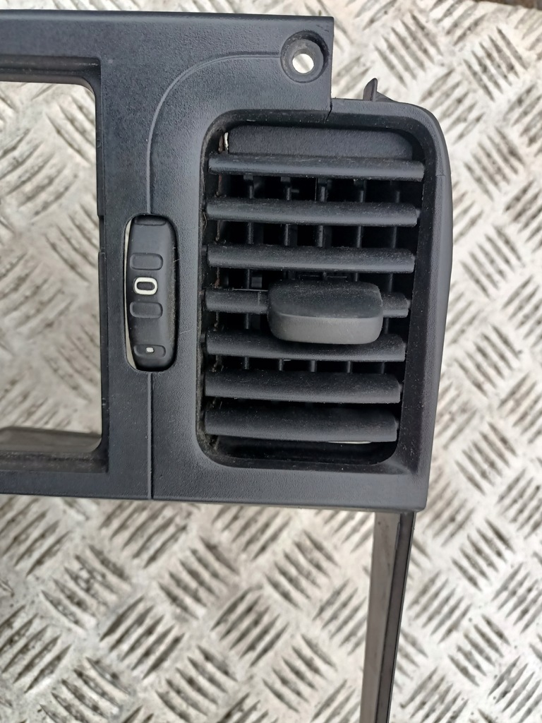 фото №1, Решітка обдув scania r p g 1440717