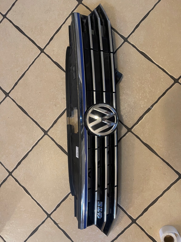 фото №1, Vw passat b8 gte решітка радіатора решітка радіатора оригінал