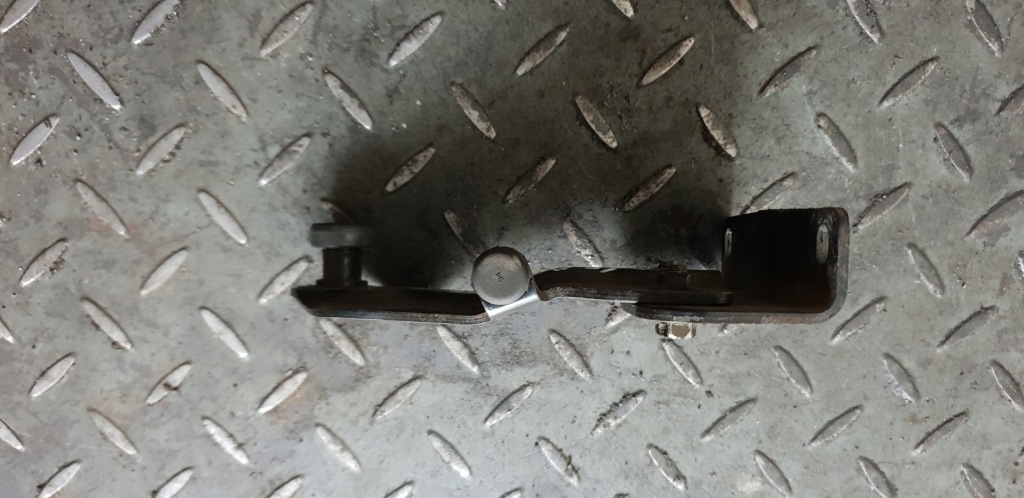 фото №2, Ролик верхний дверь раздвижных правый задняя carnival i