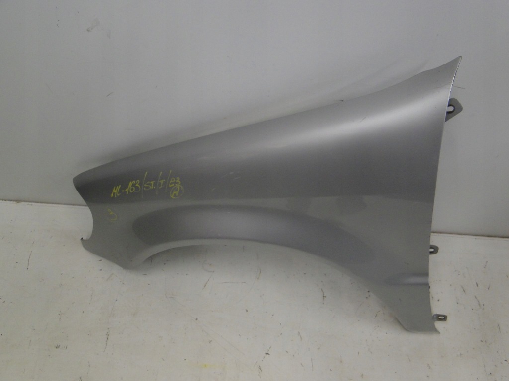 Mercedes ml 163 w163 крыло передний левая Недорого