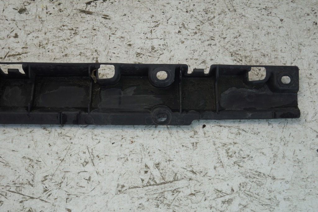 Кронштейн  правый  кронштейн порог bmw x5 e70 7207196 Доставка