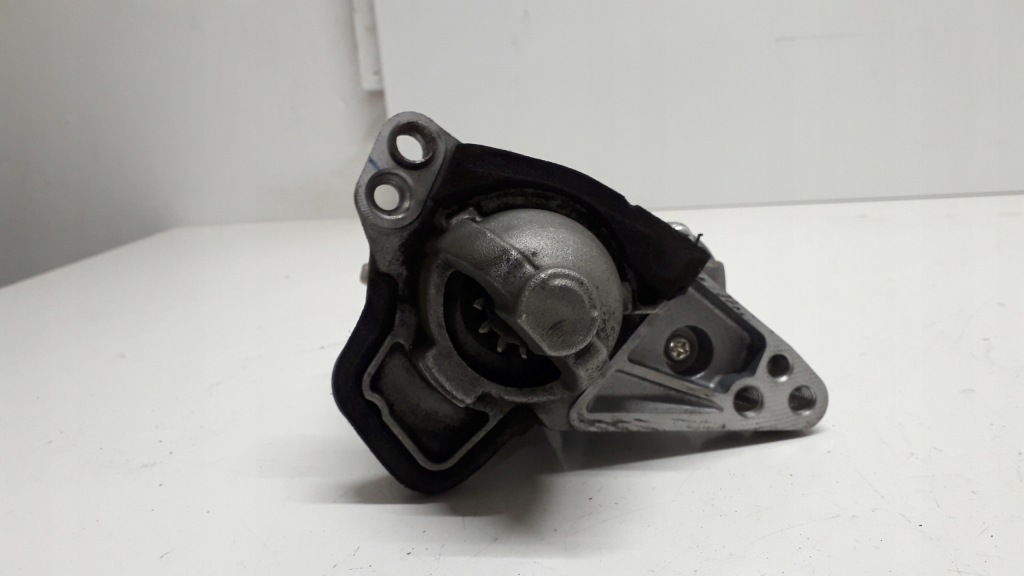 Renault dacia nissan стартер 233006662r Зі Шроту