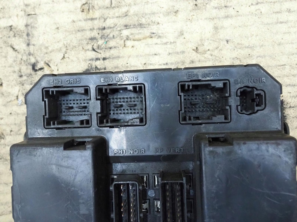 фото №5, Peugeot 307 модуль коробка bsi 9651197380a