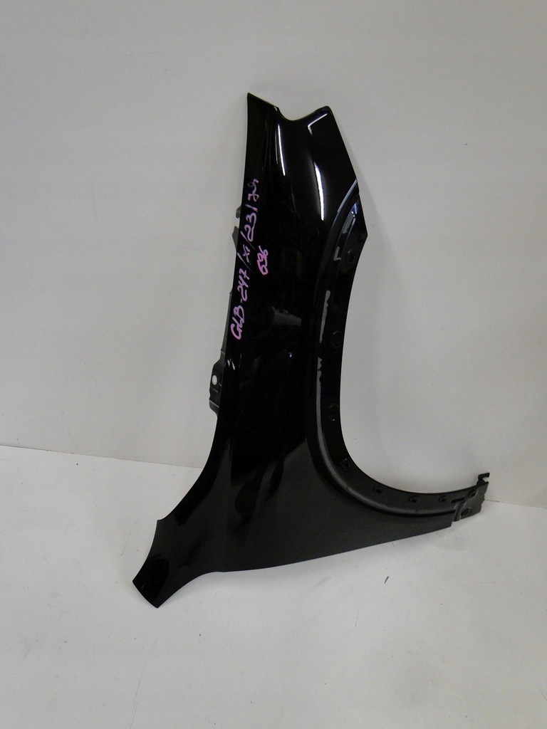 фото №6, Mercedes glb 247 x247 крила передній лівий правий 696