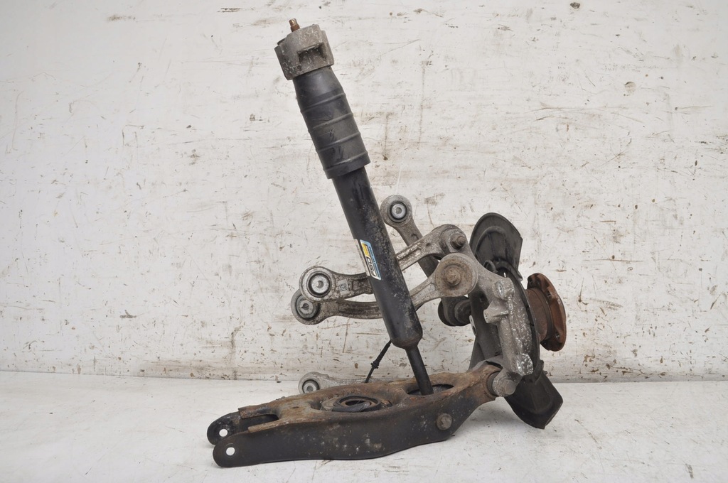 фото №12, Maserati ghibli iii 3.0d поворотный кулак правый задняя