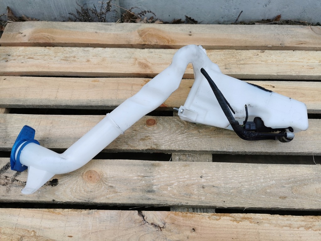 фото №1, Бачок омывателя помпа fabia ii roomster