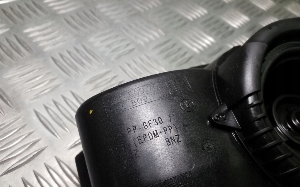 фото №6, 2014 skoda octavia mk3 5e кришка заливної пального 5e0809702b