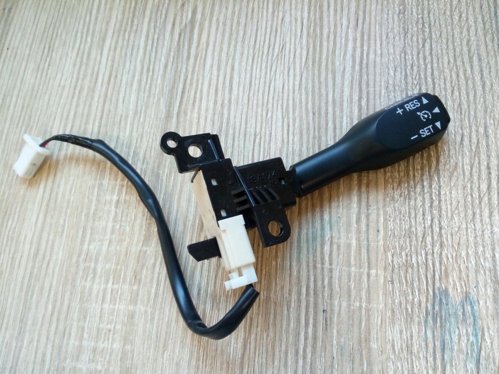фото №1, Переключатель круиз-контроль toyota lexus oryg