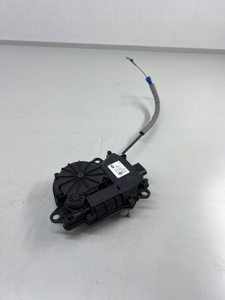 фото №1, Привод замка крышки land rover range rover sport l494 dk62404c10ad