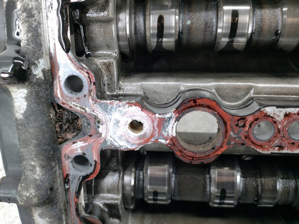 Головка iveco daily iii 502295000 2.3 td Недорого