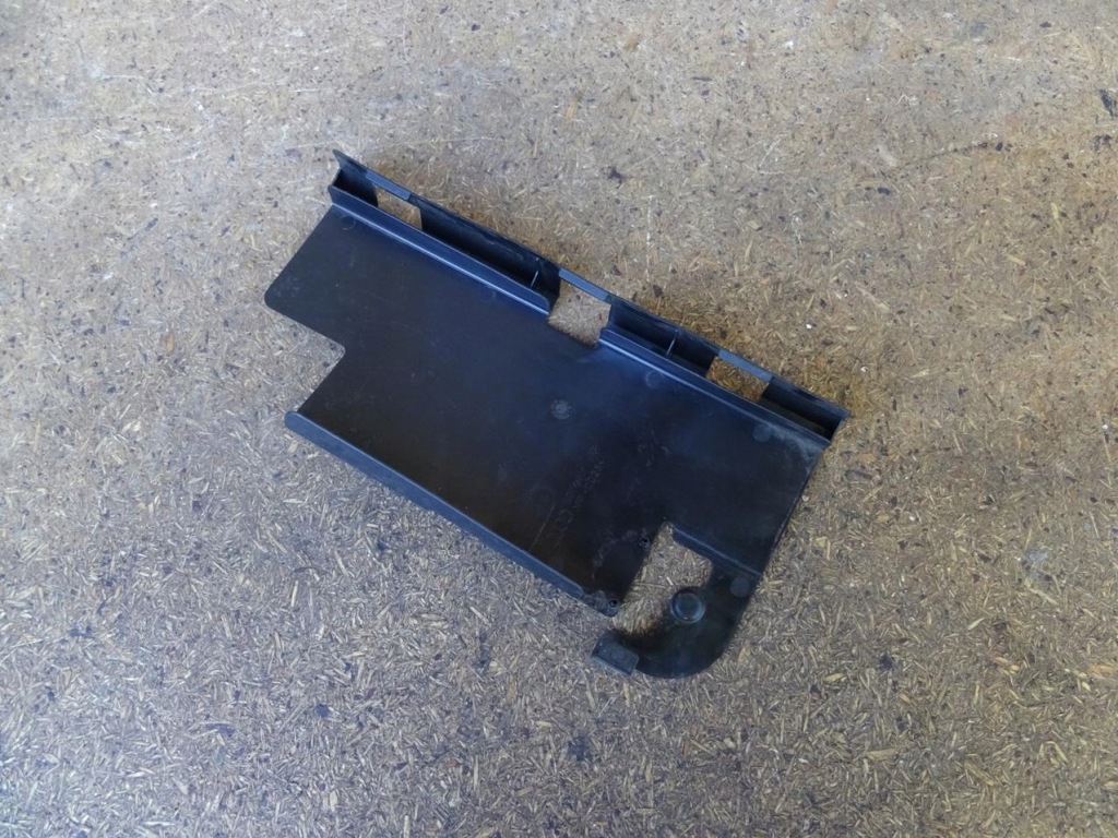 Audi a5 8t a4 b8 8k крышка корпус аккумулятор 8k0915429g Доставка