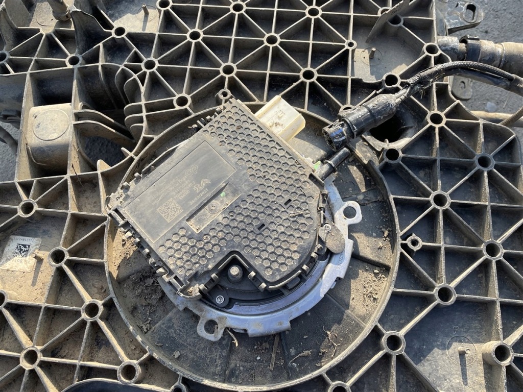 фото №9, Бак adblue помпа 20-23r 2.0 bluehdi euro 6.2 peugeot expert 3 iii