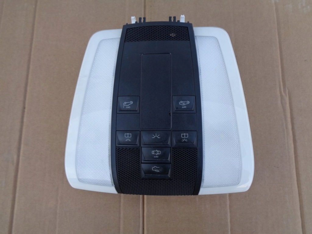 фото №1, Mercedes w204 лампа стельовий a2049063002