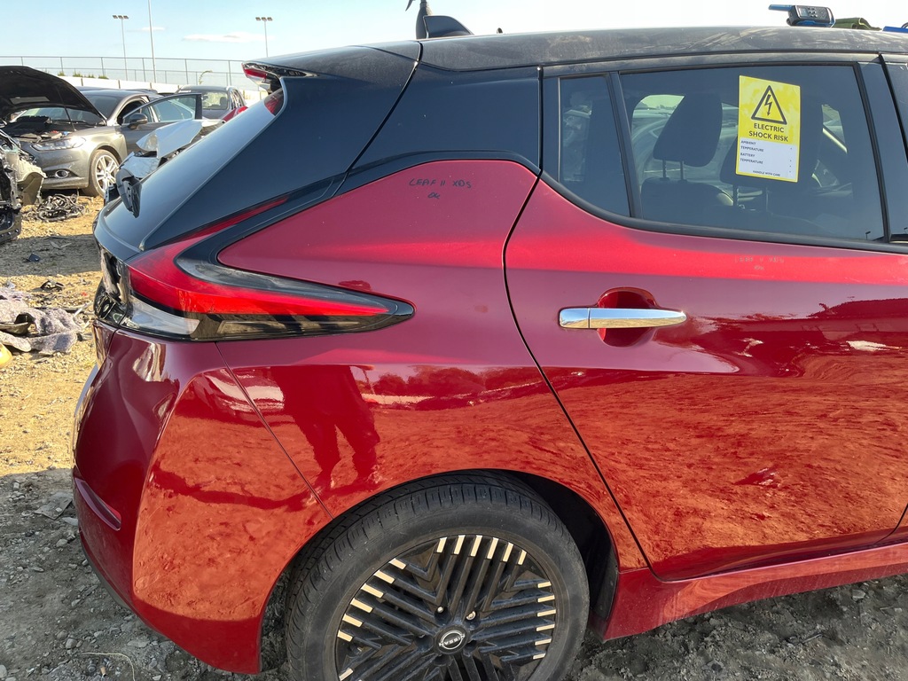 фото №1, Четверть правая задняя nissan leaf ze1 ii 2 цвет xds