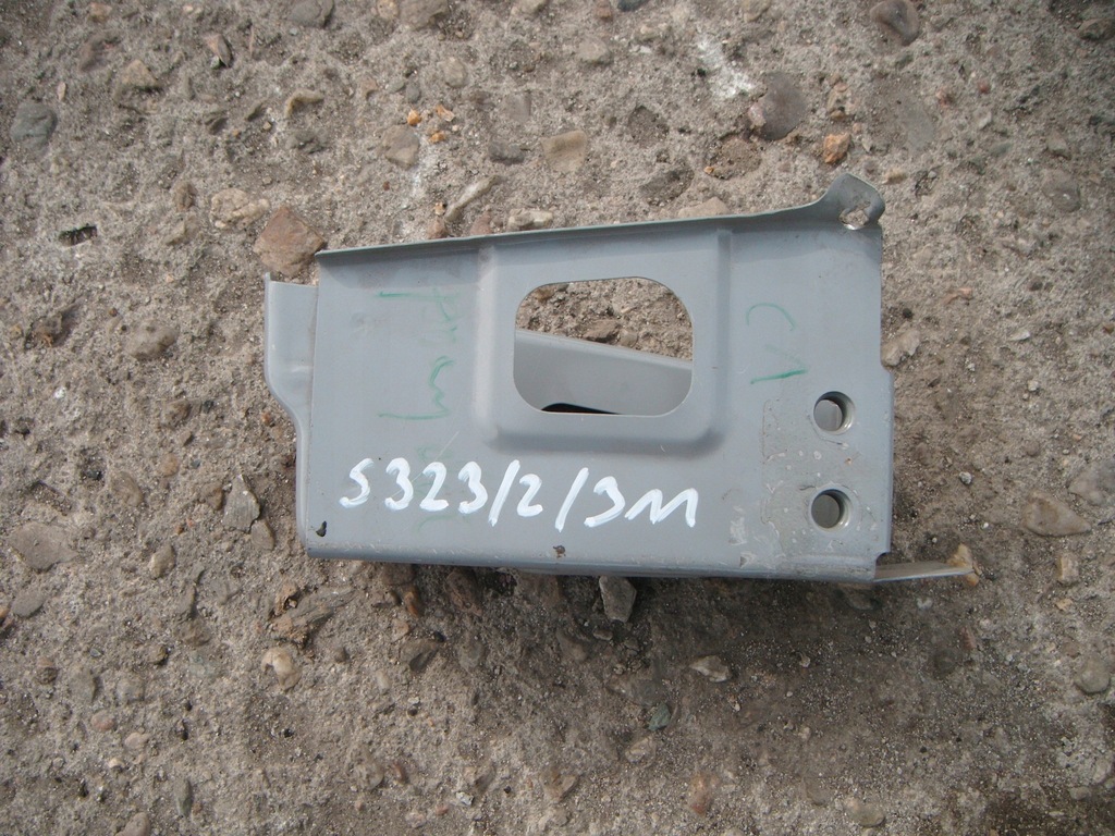 фото №1, Citroen c1 aygo 107 кронштейн зона правый перед