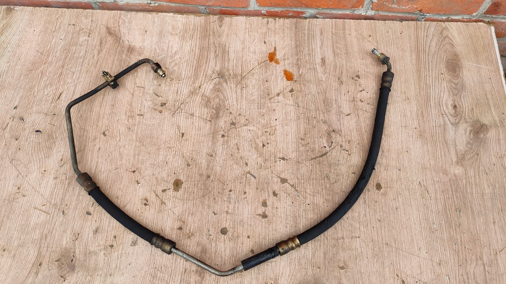 фото №1, Jeep grand cherokee wj 2.7 шланг усилителя