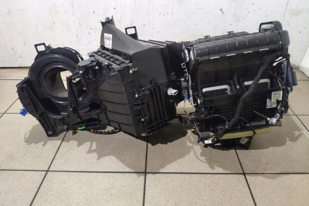 фото №12, Отопитель porsche cayenne 9pa 7l0820095 4.8l бензиновый 283kw 2008