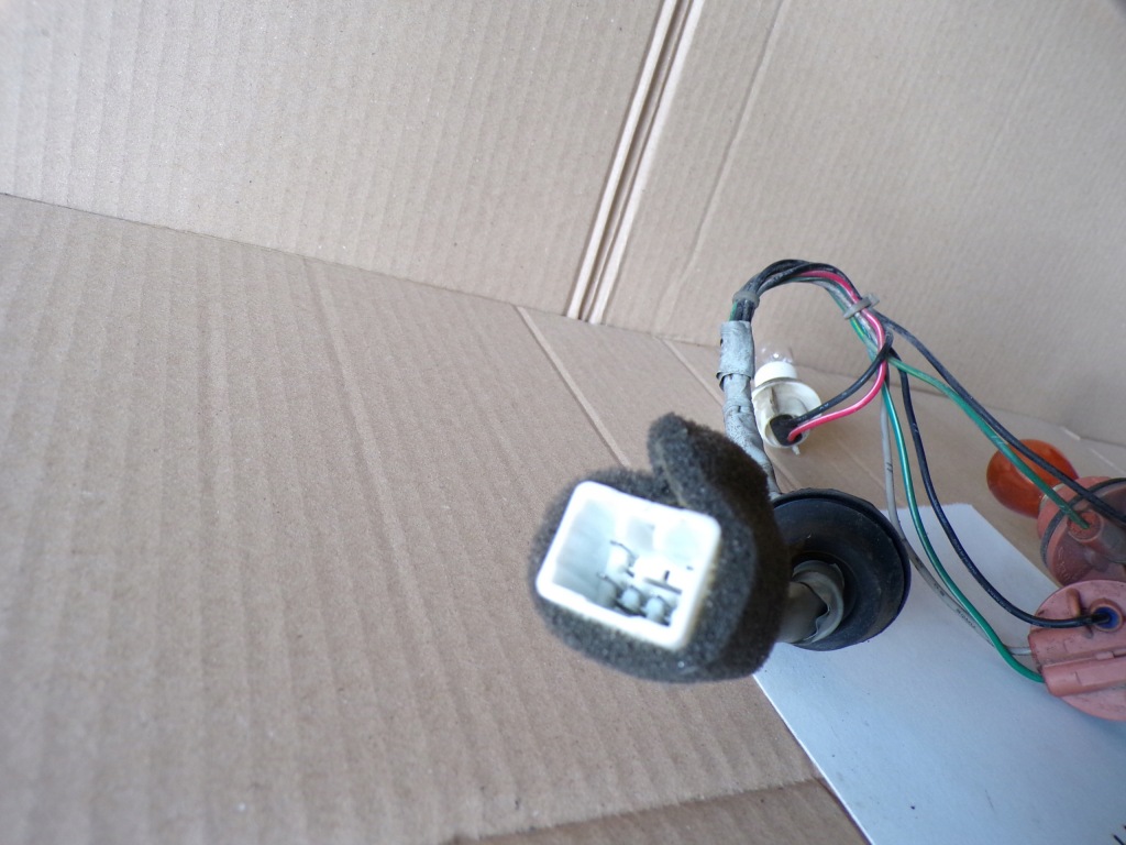 фото №3, Hyundai getz жгут лампы правый задняя 5d