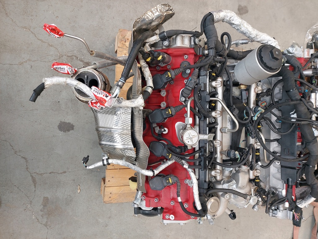 фото №10, Двигатель ferrari 488 pista 3.9 v8 kompletny f154cd