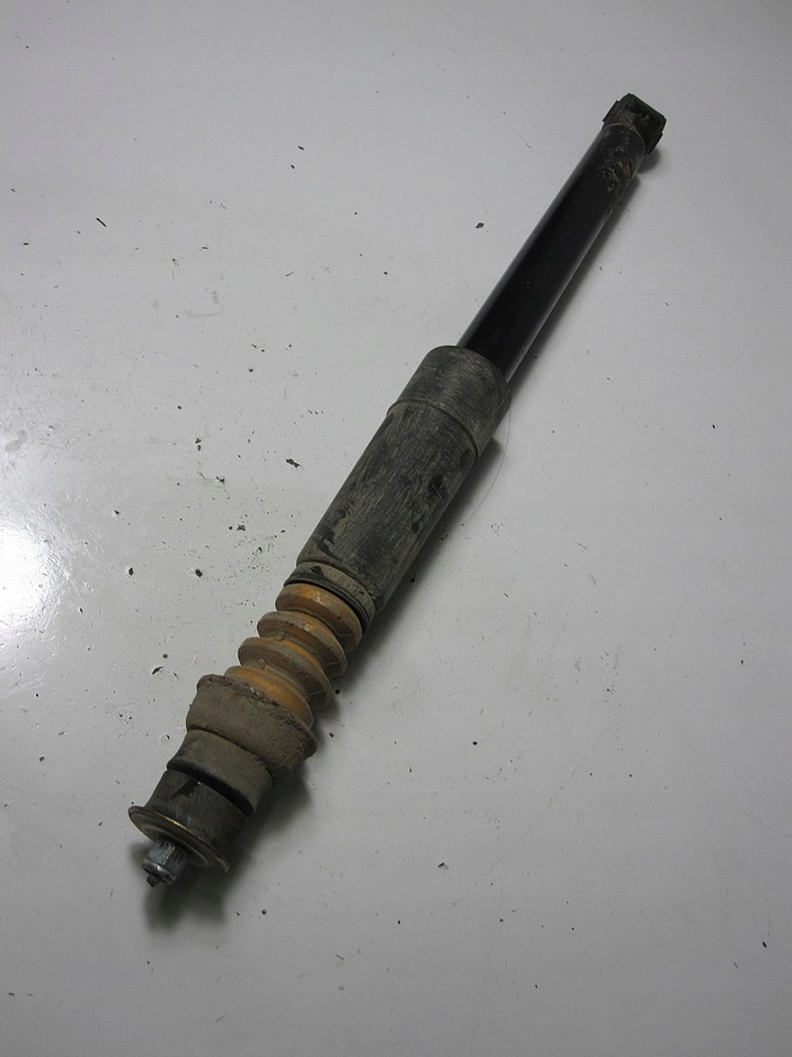 Амортизатор задний задний seat arosa 1998r Оригинал