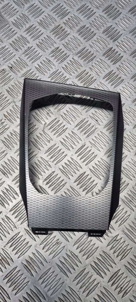 Bmw g20 g22 g28 g81 g87 dekor молдинг консоли центральной rhombicle 5a19729 Цена