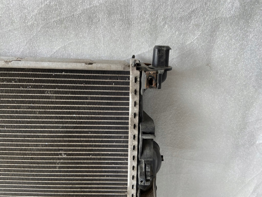 фото №9, Mercedes r-klasa w251 радіатор wody a2515000803