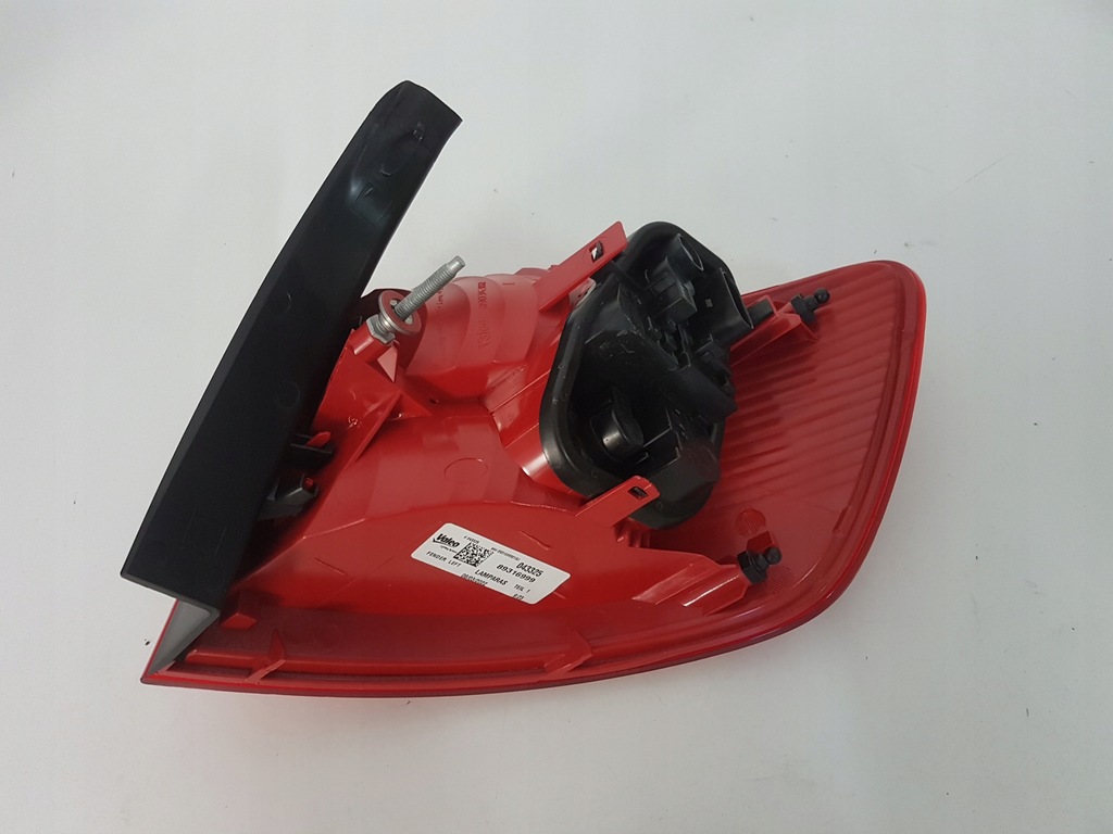 фото №14, Лампа задняя наружная левая audi a6 c6 kombi