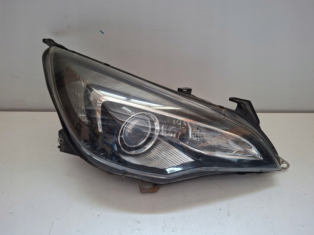 фото №1, Лампа перед правая opel astra j gtc coupe