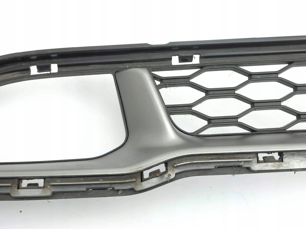 фото №15, Hyundai kona i 2019 решётка нижняя бампера передний