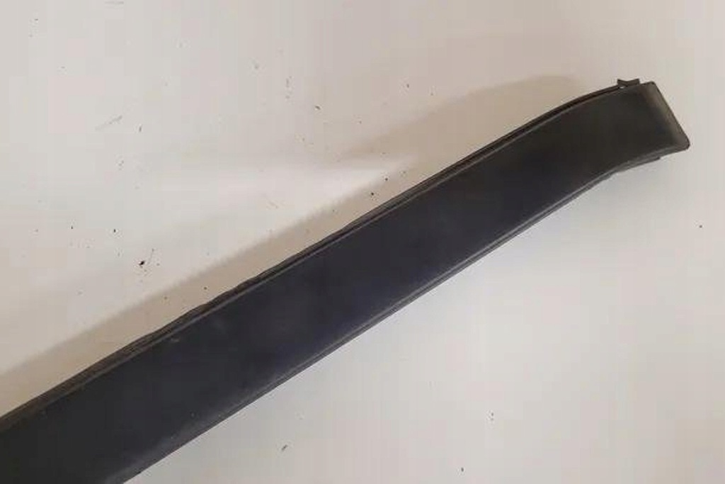 фото №7, Захист передньої скло kia sorento i jc 861332p000 2.2l дизель 120kw 2012