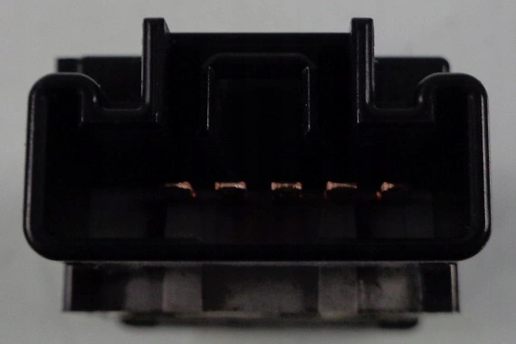 фото №2, Mazda 5 06 r переключатель света