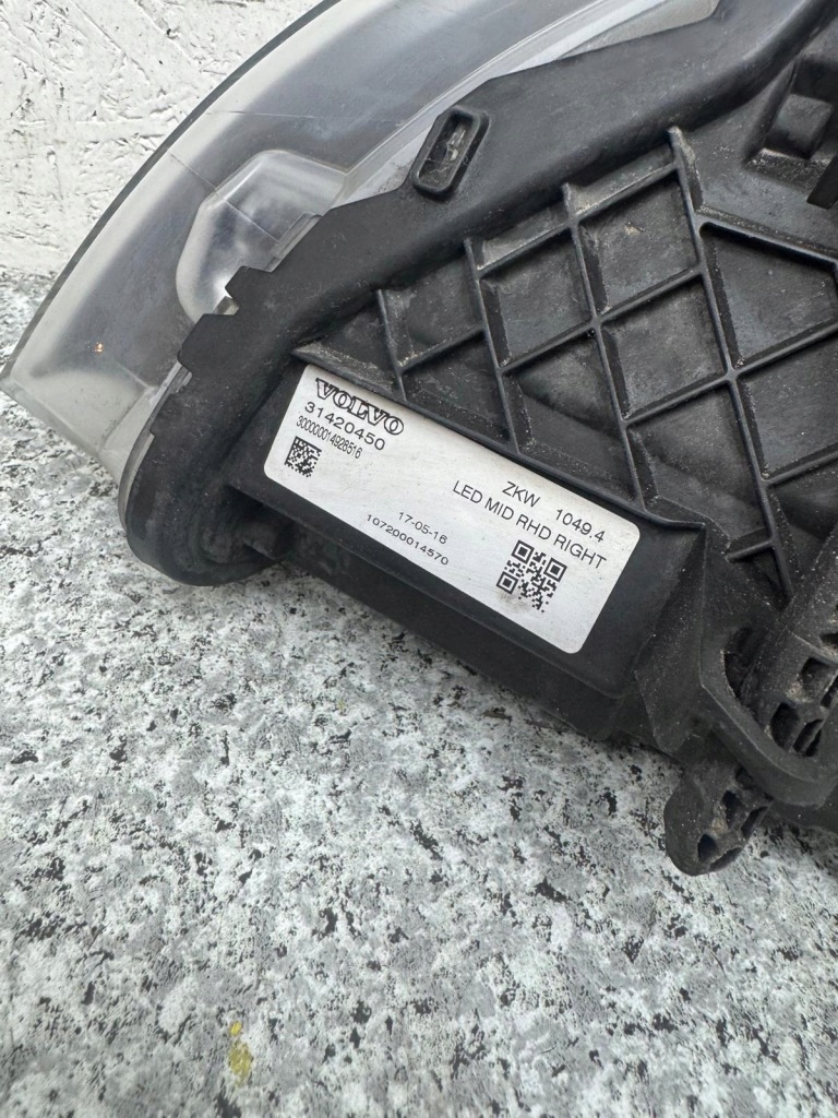 Фара правий перед full led volvo v40 2 2012-2018r w-wa 31420450 рестайлінг Київ