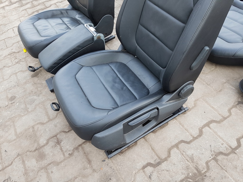 фото №5, Vw passat b7 sedan сиденья кожаный заднее сиденье