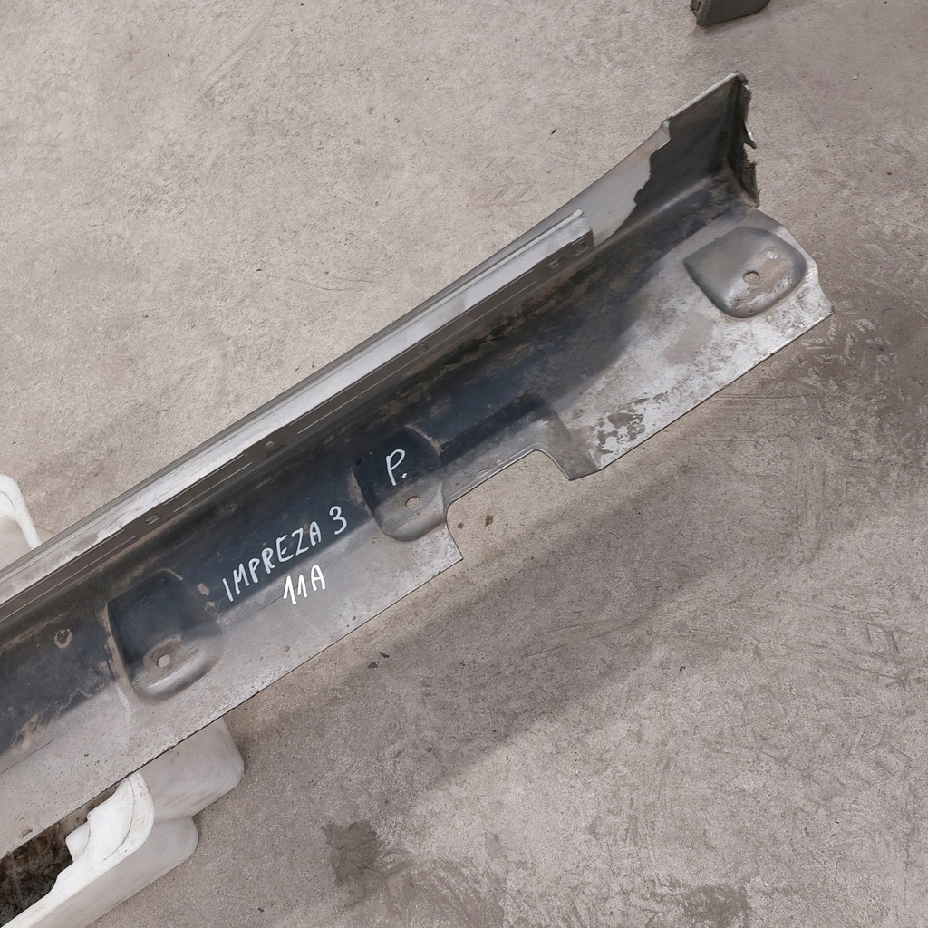 фото №12, Subaru impreza iii 3 молдинг накладка порог правая 12792001