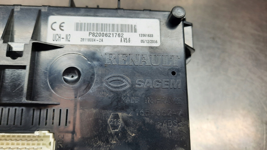 фото №3, Модуль bsi renault clio ii p8200621762