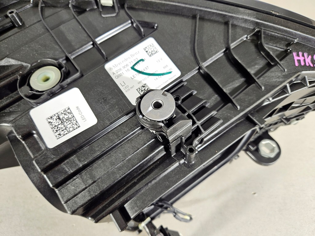 фото №12, Mercedes c-klasa w206 full led лампа левая правая eu