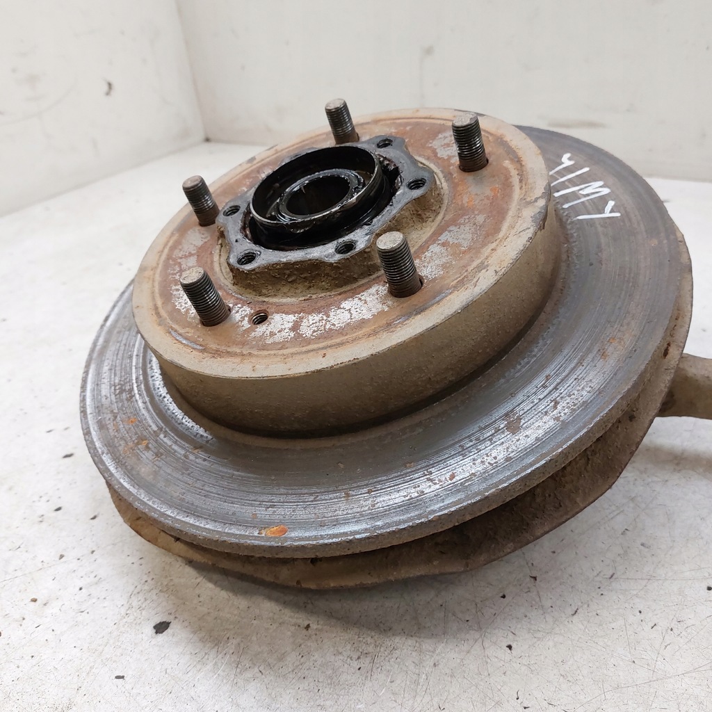 фото №14, Suzuki jimny поворотный кулак левая перед + диск