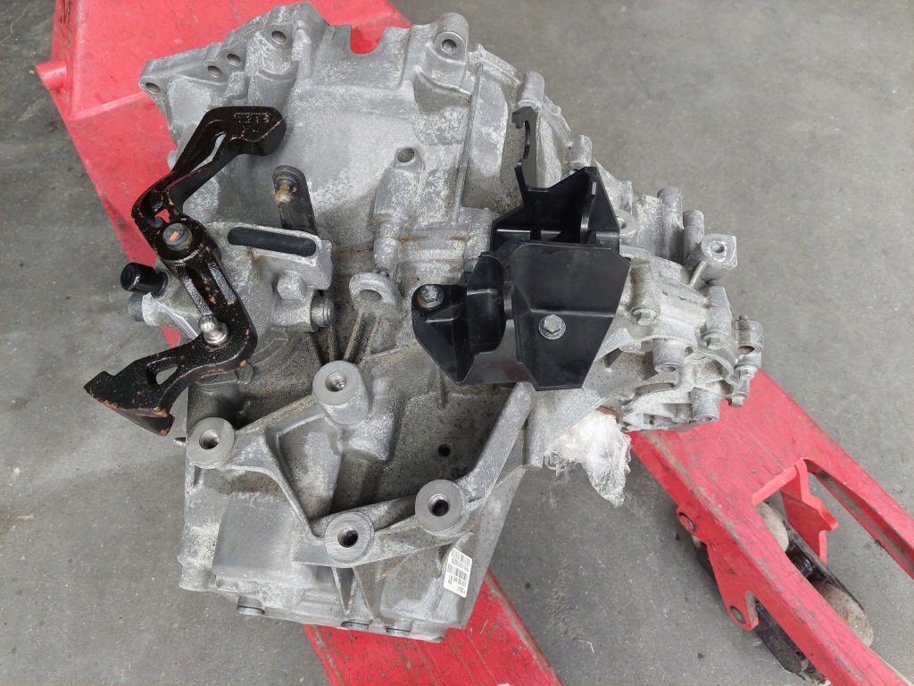 фото №7, Коробка передач передач механічна коробка передач p1285417 ju3r-7002-ahb volvo s60 iii v60 ii 2.0 d3