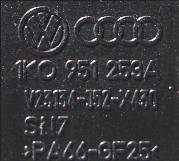 фото №9, Оригінал vw новий реле 1k0951253a